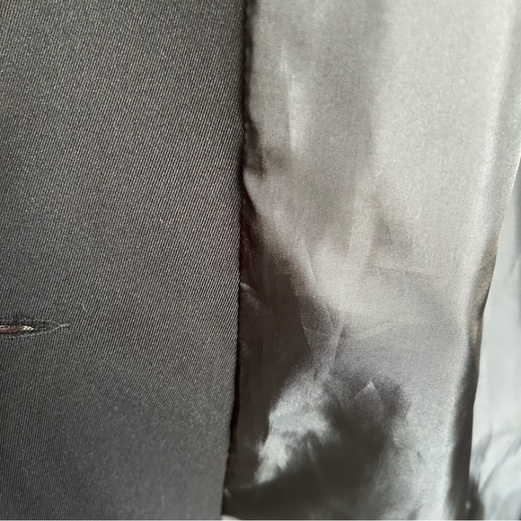 Lovely Long Black Trench/Dress Coat with belt. Great for dressing up or down - Picture 7 of 16